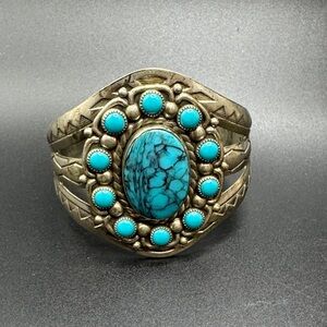Chunky Vintage Bell Trading Post Nickel Silver Turquoise Lucite Bracelet 7"